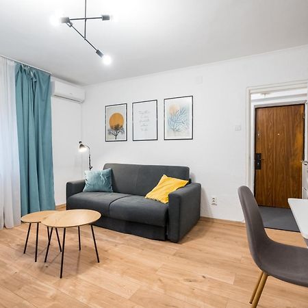 Ultracentral Cozy Apartment 부쿠레슈티 외부 사진